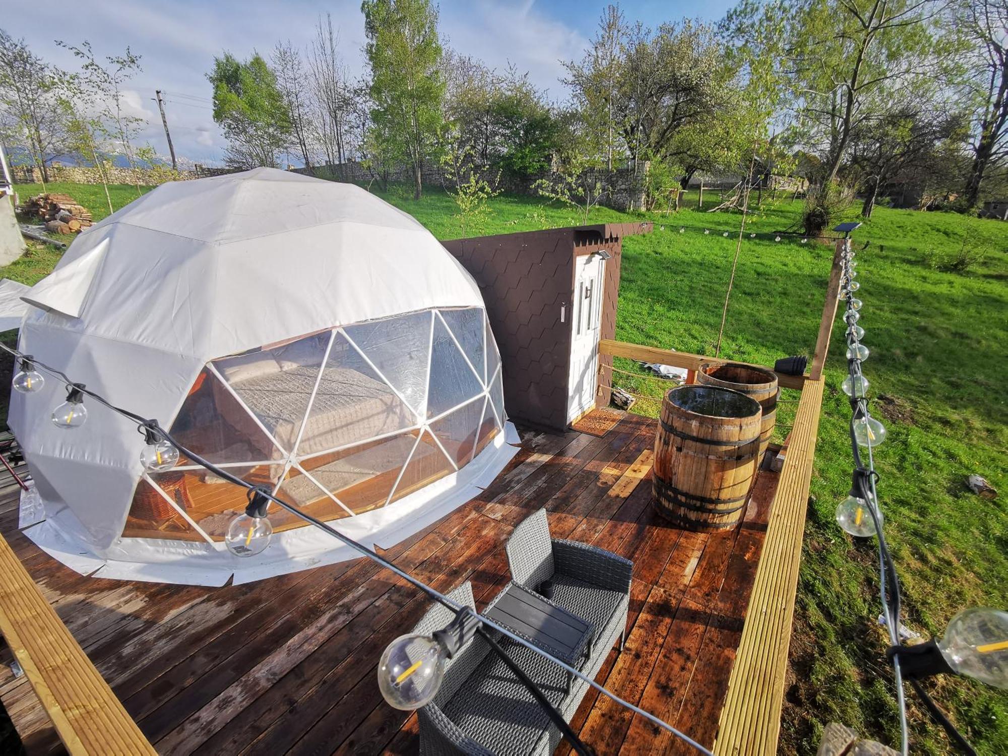 Hotel Glamping Zazen Drumu Carului Exteriér fotografie