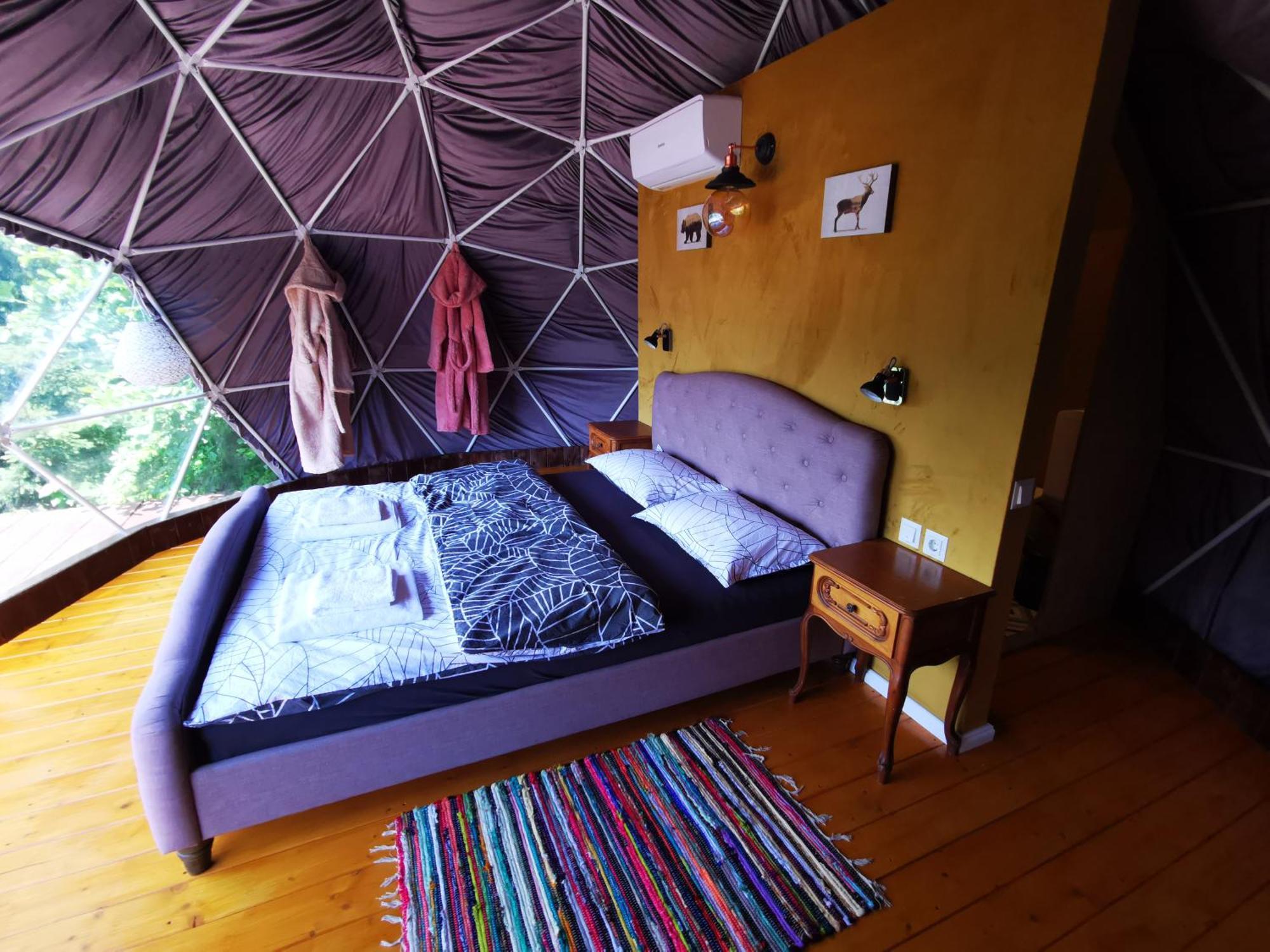 Hotel Glamping Zazen Drumu Carului Exteriér fotografie